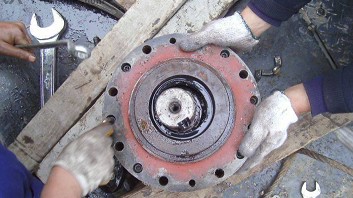 你有遇到過減速機(jī)漏油的問題嗎？